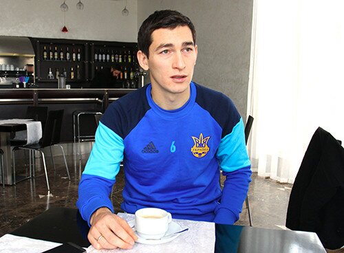 taras-stepanenko-ne-obvinyu-rakitskogo-v-nezhelanii-igrat-za-sbornuyu