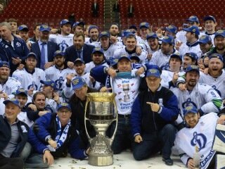 dinamo m-pob-kubok gagarina